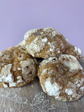 Load image into Gallery viewer, Mocha Crinkle Box (1 Dozen)